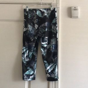 Capri Workout Leggings